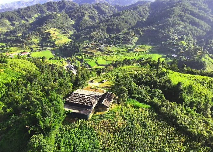 Mu Cang Chai Homestay & Trekking