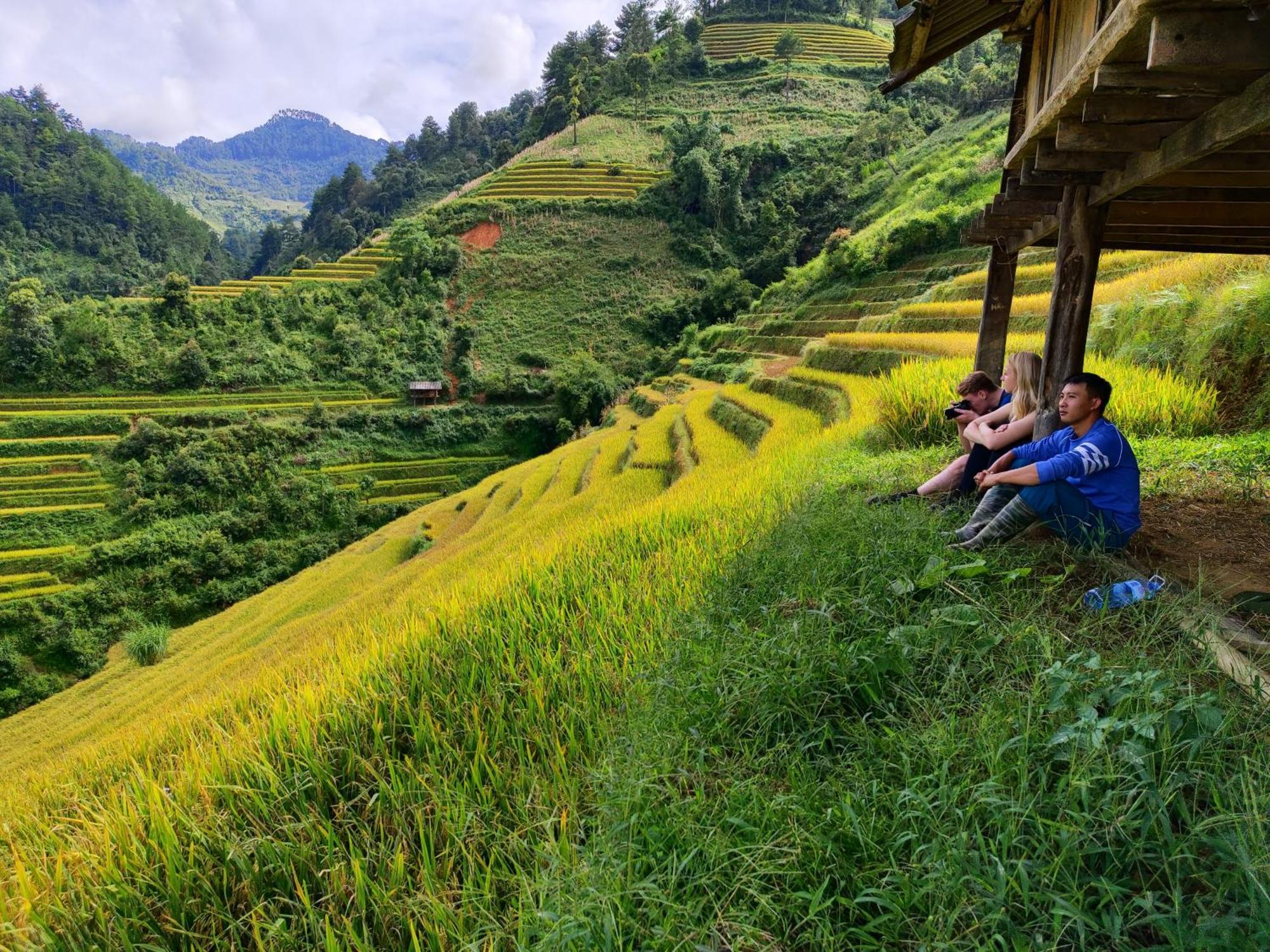 & Trekking Lodge *